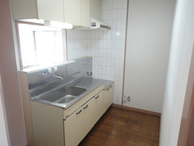 Kitchen. Gas stove installed Friendly Kitchen.