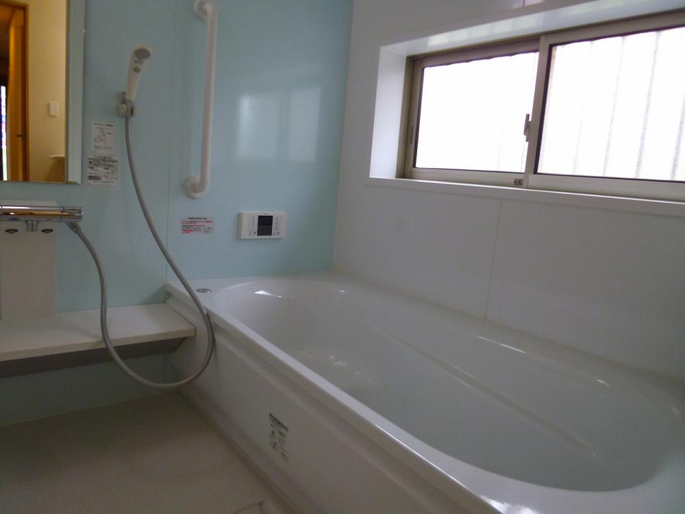 Same specifications photo (bathroom). Same specification bathroom