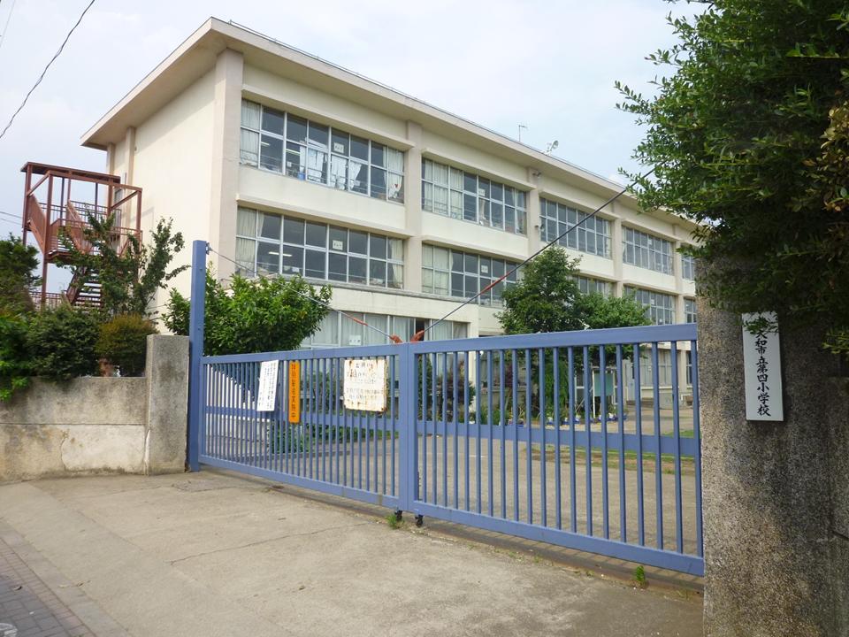 Primary school. Higashiyamato Municipal fourth to elementary school 490m