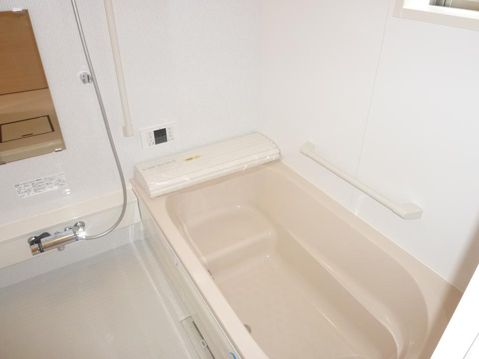 Same specifications photo (bathroom). Same specifications