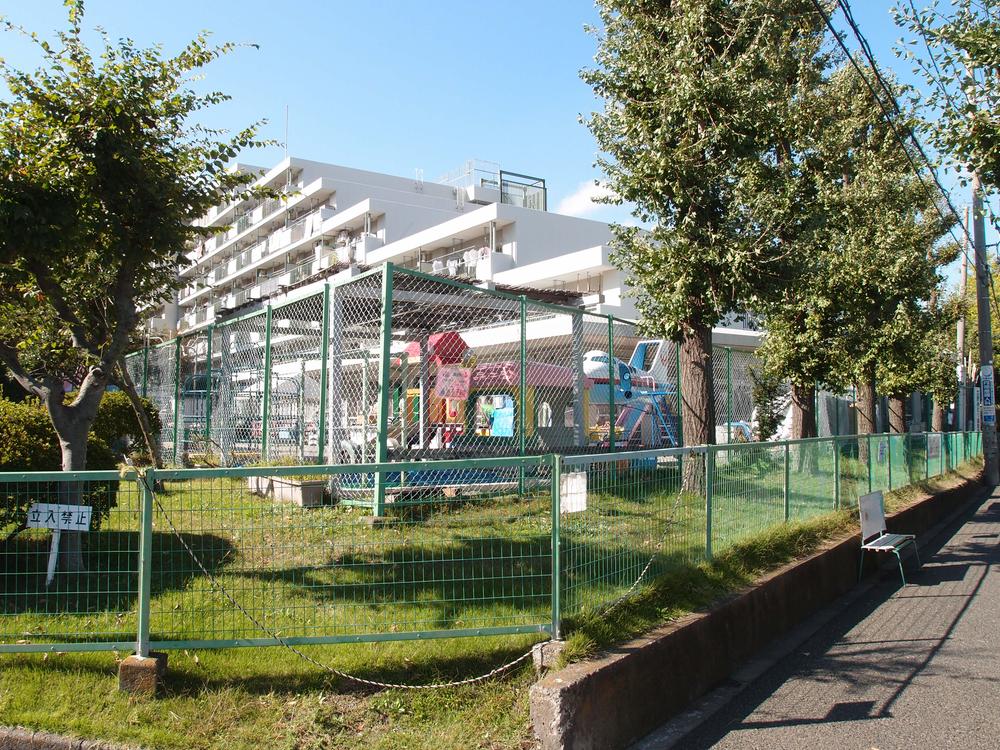 kindergarten ・ Nursery. Tateno 340m until the green nursery