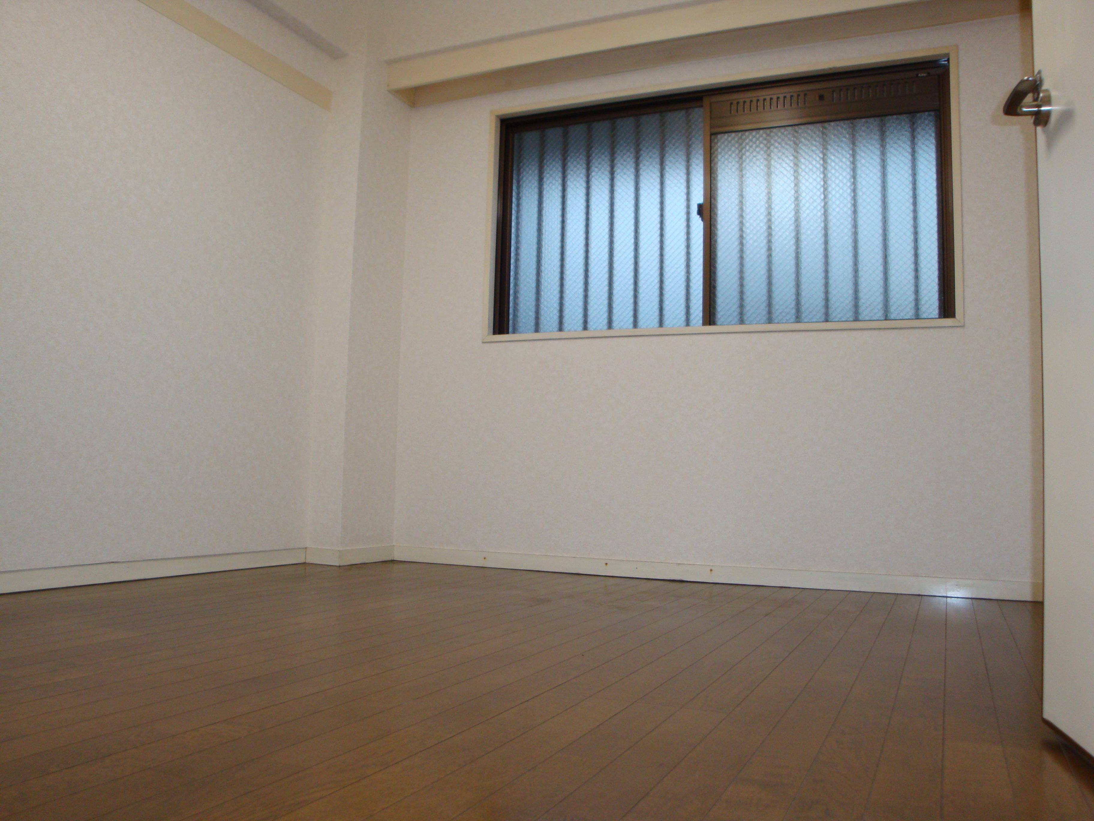Other room space. North of Western-style