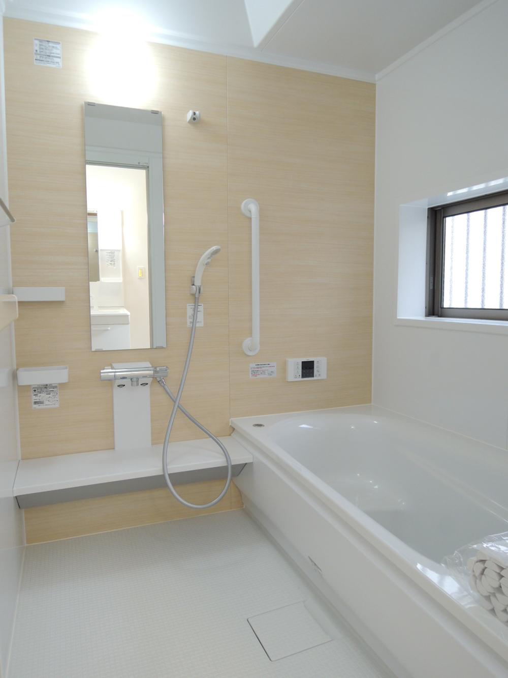 Same specifications photo (bathroom). Unit bus (same specifications)
