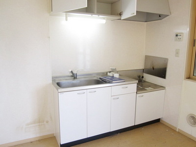 Kitchen.  ☆ Two-burner stove installation Allowed ☆