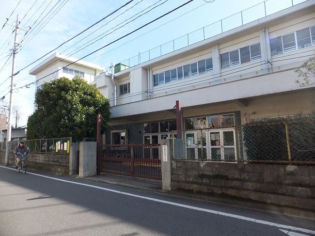 Junior high school. Higashiyamato 320m to stand second junior high school