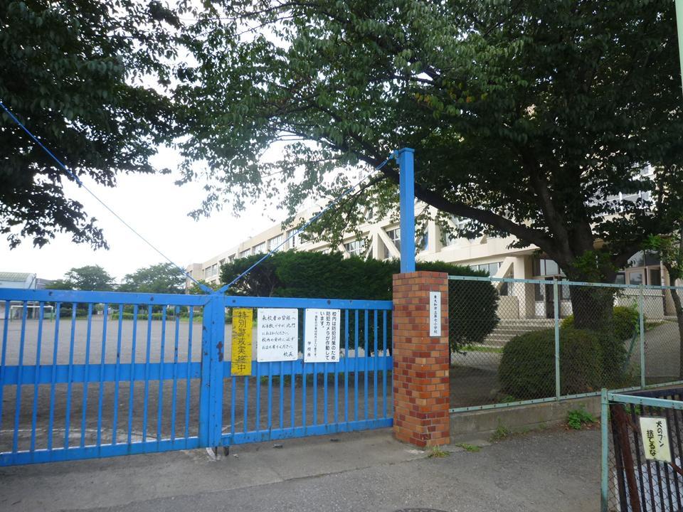 Primary school. Higashiyamato Municipal seventh to elementary school 911m