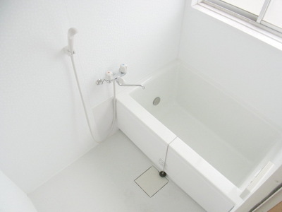 Bath. Bathroom set new ・ Additional heating function newly established