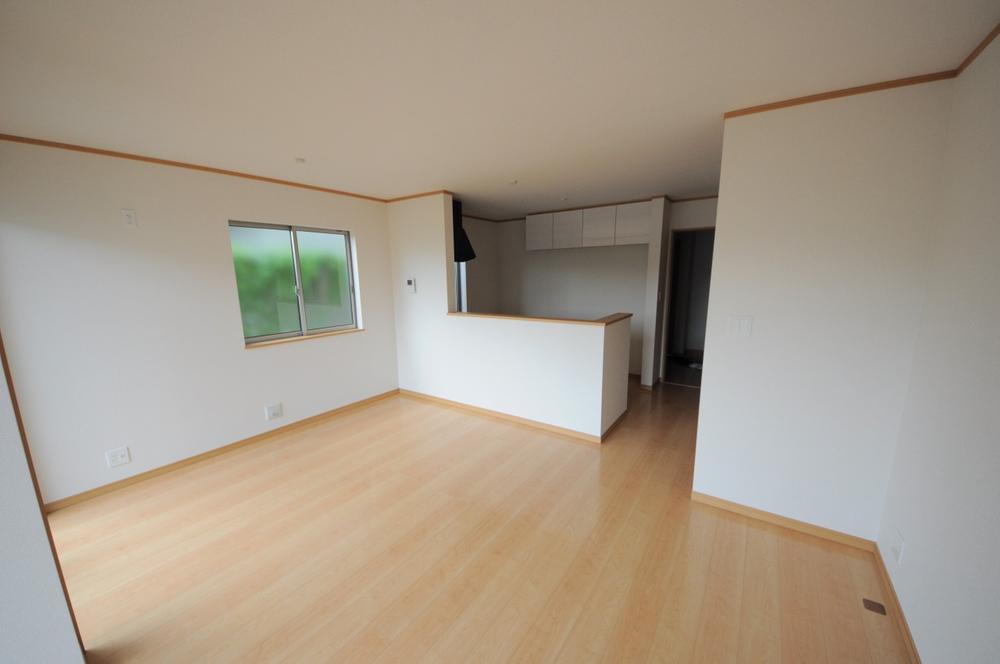 Living. Indoor (September 2013) Shooting