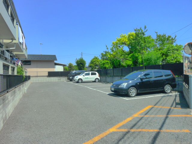 Parking lot. On-site parking