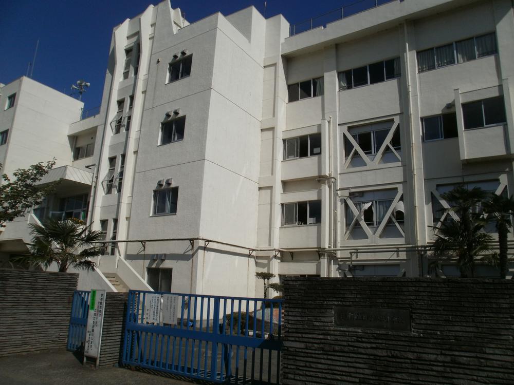 Primary school. 1052m to Hino Municipal Hino second elementary school