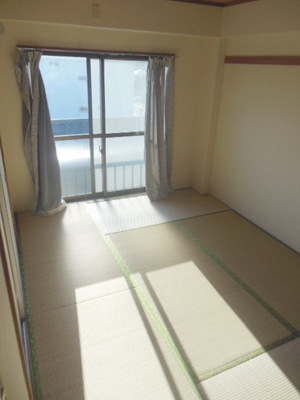 Living and room. Japanese-style room 6.0 quires