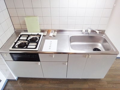 Kitchen.  ☆ Two-burner gas stove with a kitchen ☆ 