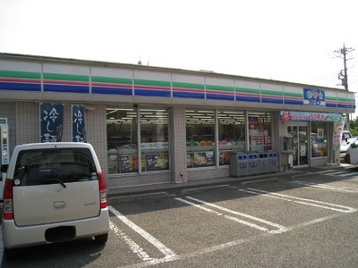 Convenience store. Three F until the (convenience store) 170m