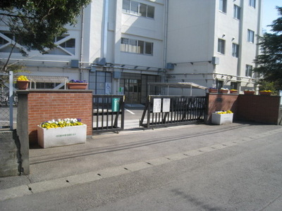 Primary school. 545m to Hino fourth elementary school (elementary school)