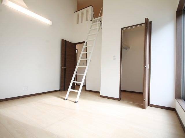Non-living room. Hino Shinmachi 1-chome, Western-style