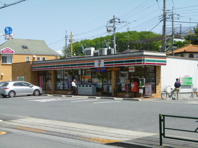 Convenience store. Seven-Eleven to 350m up to 350m (convenience store)