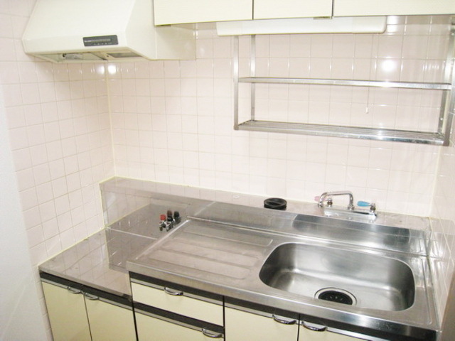 Kitchen. Gas stove installation Allowed