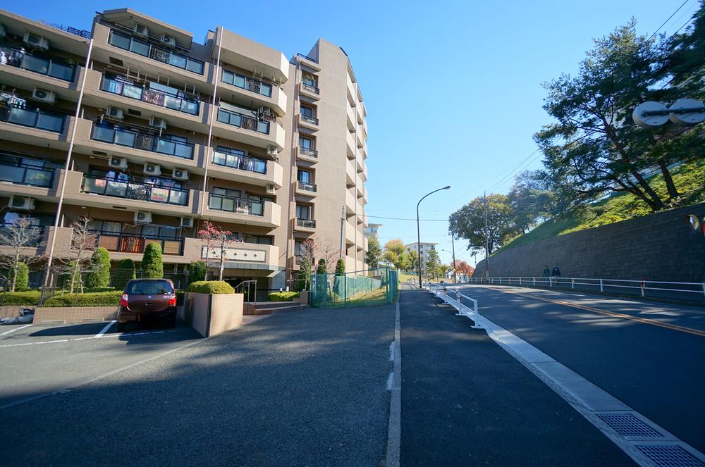 Local appearance photo