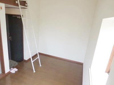 Other room space. Bright Western-style ・ Two-sided lighting