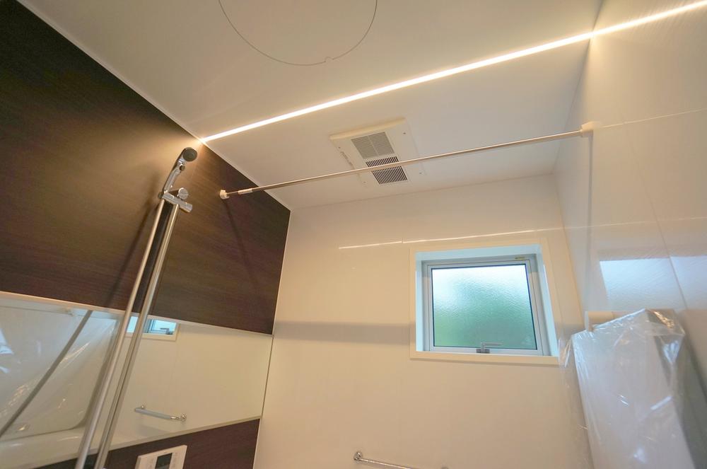 Same specifications photo (bathroom). Example of construction