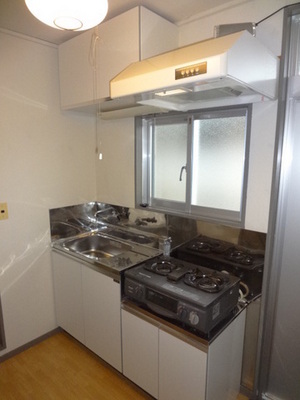 Kitchen.  ☆ Also with gas stove ☆ 