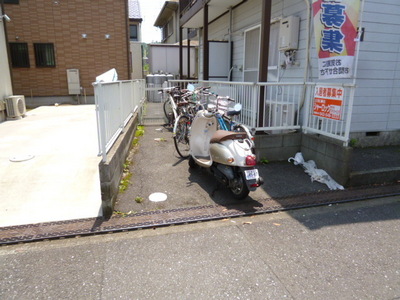 Other common areas. On-site bicycle parking stations