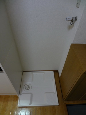 Washroom.  ☆ Washing machine in the room ☆