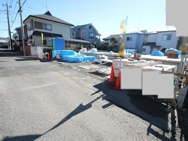 Local photos, including front road. Hino Ishida contact road situation