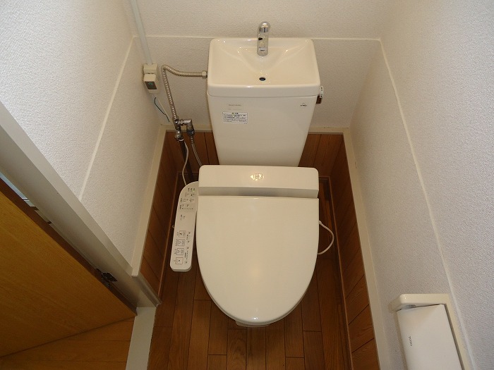 Toilet