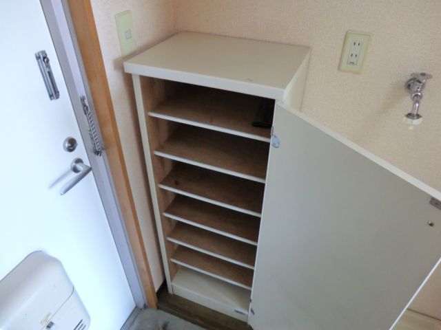 Other Equipment. Cupboard is attached ☆ 