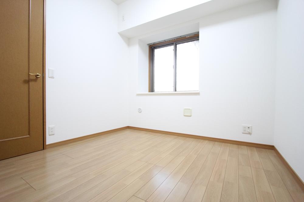 Hino City, Tokyo Manganji 2