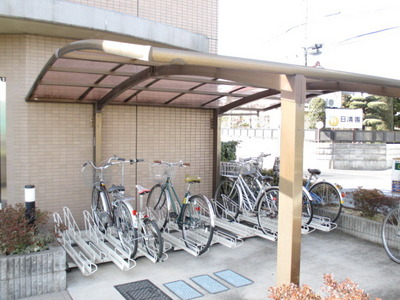 Other common areas. It is a roof with bicycle parking