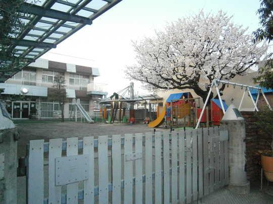 kindergarten ・ Nursery. 850m Akira Hino kindergarten to Akira Hino kindergarten 11 minutes' walk (about 850m)