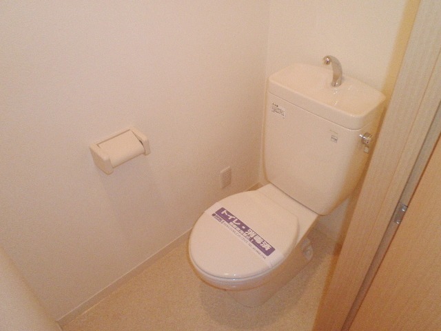 Toilet. Precious time this space