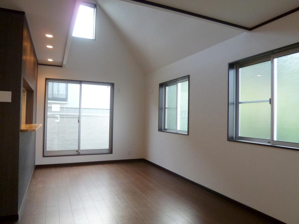 Living. Building 3