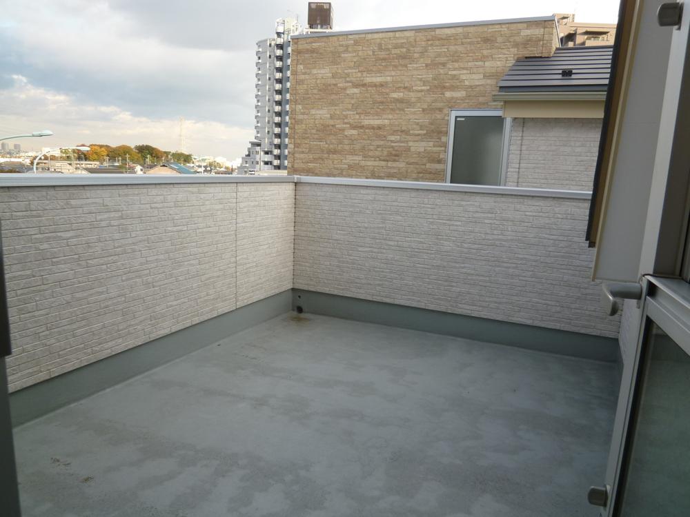 Balcony. Building 2