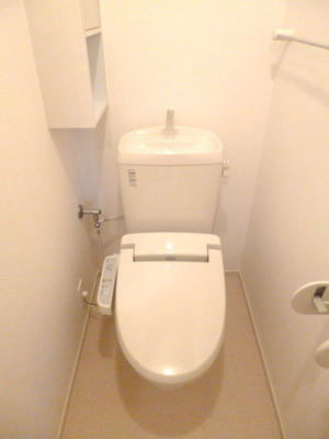 Toilet.  ※ Per under construction, The photograph is a model. In fact the different.