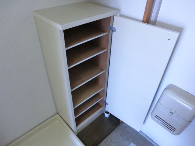 Other Equipment. Cupboard is attached ☆ 