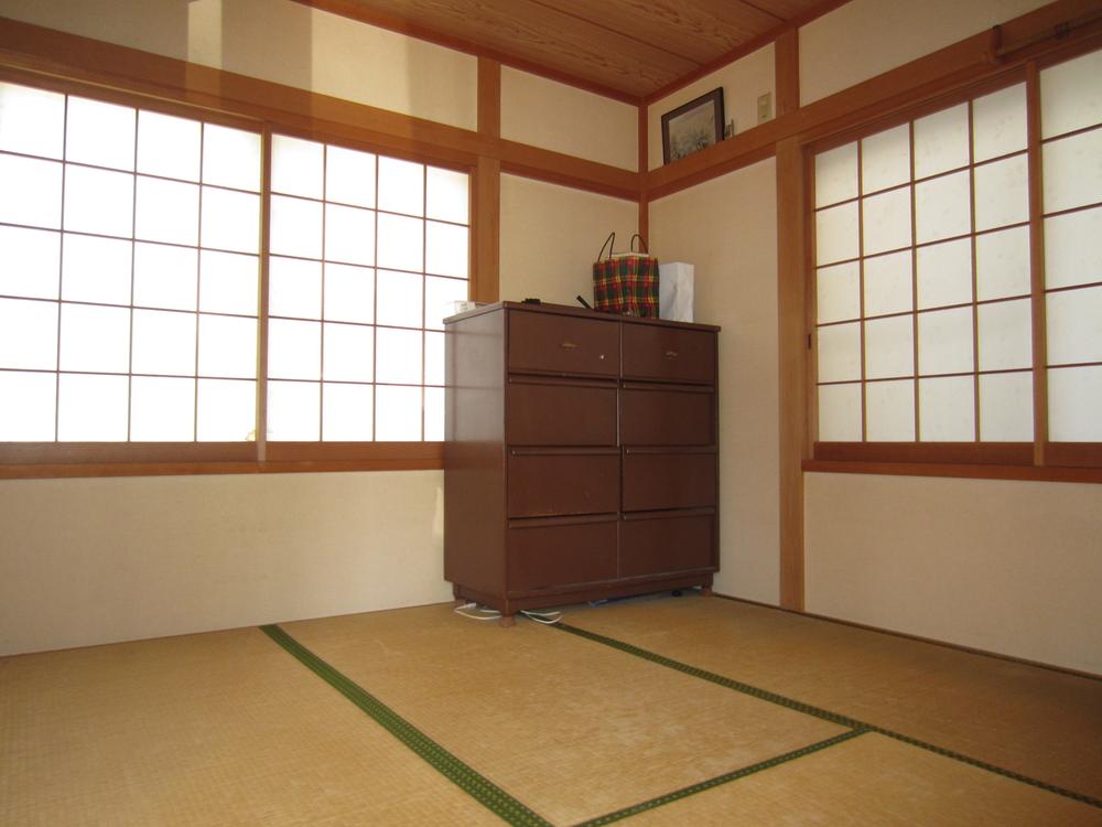 Non-living room. This relaxation of the Japanese-style room!