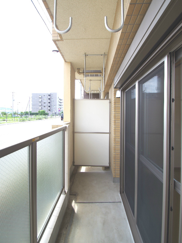 Balcony. Same building, It will be photos of the floor plan of the room. 