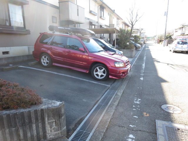 Parking lot. On-site parking