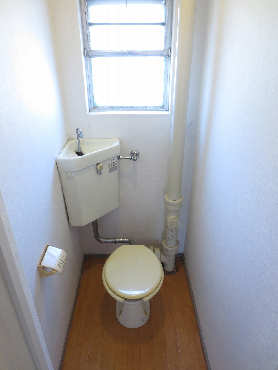 Toilet. It is a bright room if there is a window ☆ 