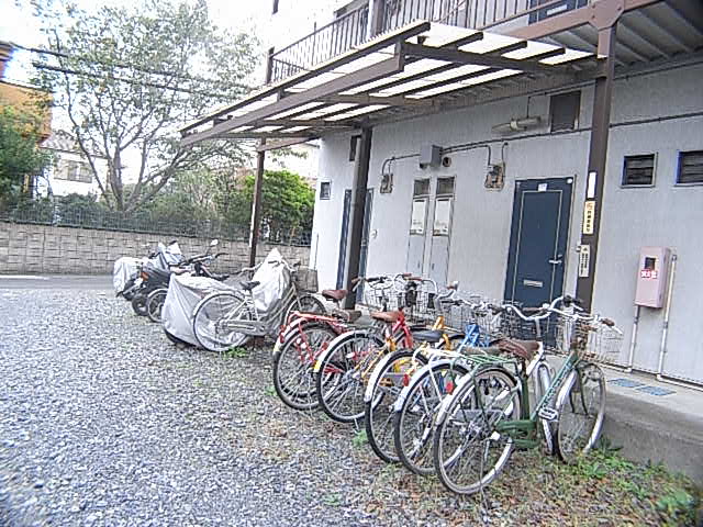 Other common areas. Covered parking lot ・ Bike bicycle Allowed