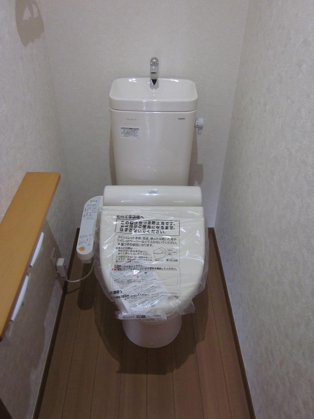 Toilet. Indoor (11 May 2013) Shooting ※ It will be the example of construction.