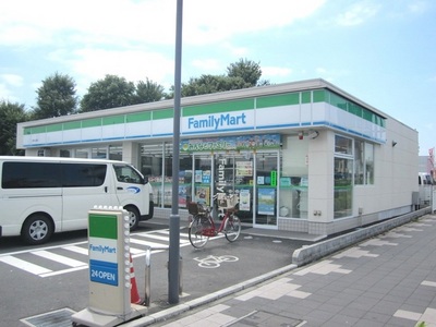 Convenience store. 745m to Family Mart (convenience store)