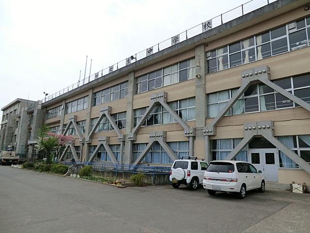 Junior high school. Nanami 630m until junior high school
