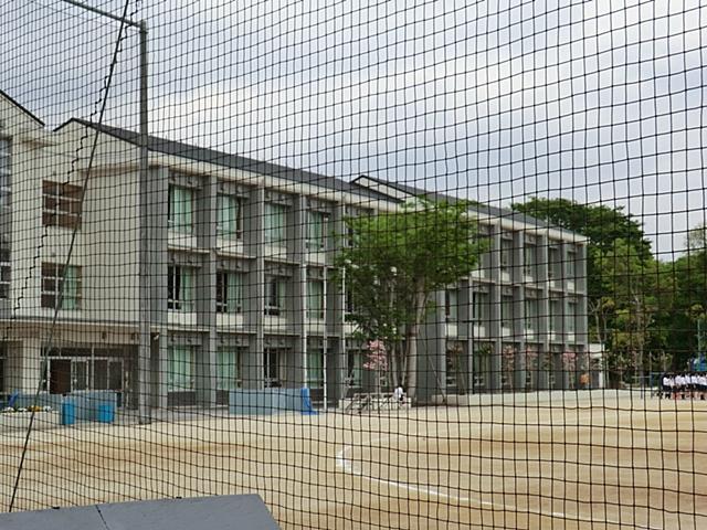 Junior high school. 486m to Hino Municipal Hino first junior high school