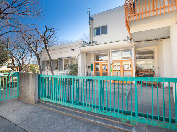 Surrounding environment. Municipal Asahigaoka nursery school (a 10-minute walk / About 740m)