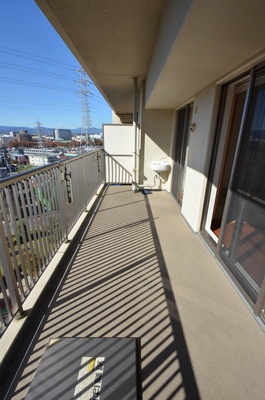 Other Equipment.  ☆ Spacious balcony ☆