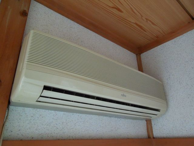 Other Equipment.  ☆ It is air-conditioned ☆